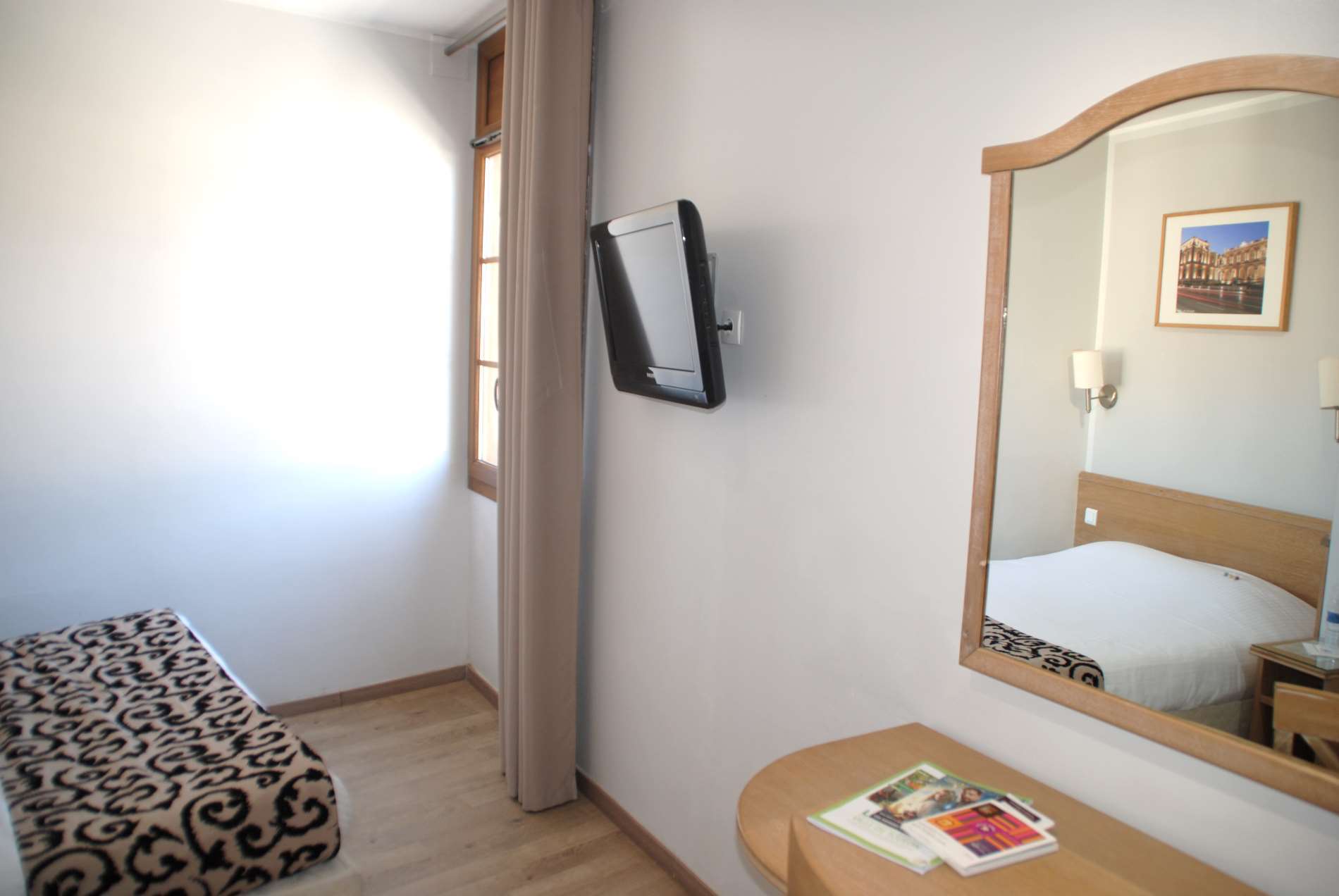 Grand De La Gare - Boutique 3*